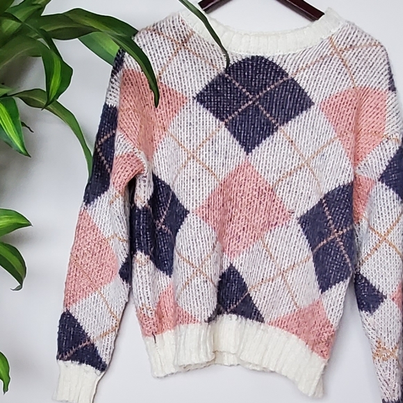 Forever 21 Sweater XS - Picture 3 of 4